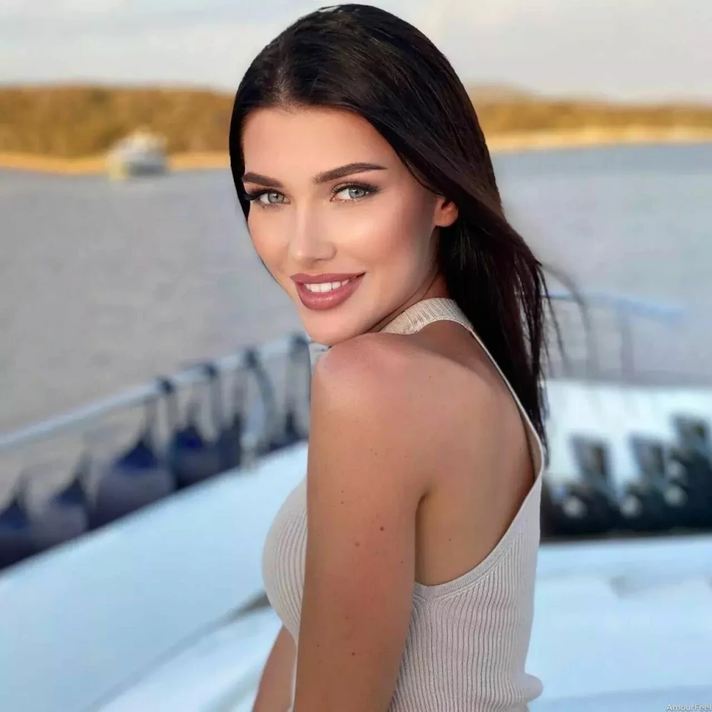 Adelya Profile image 6