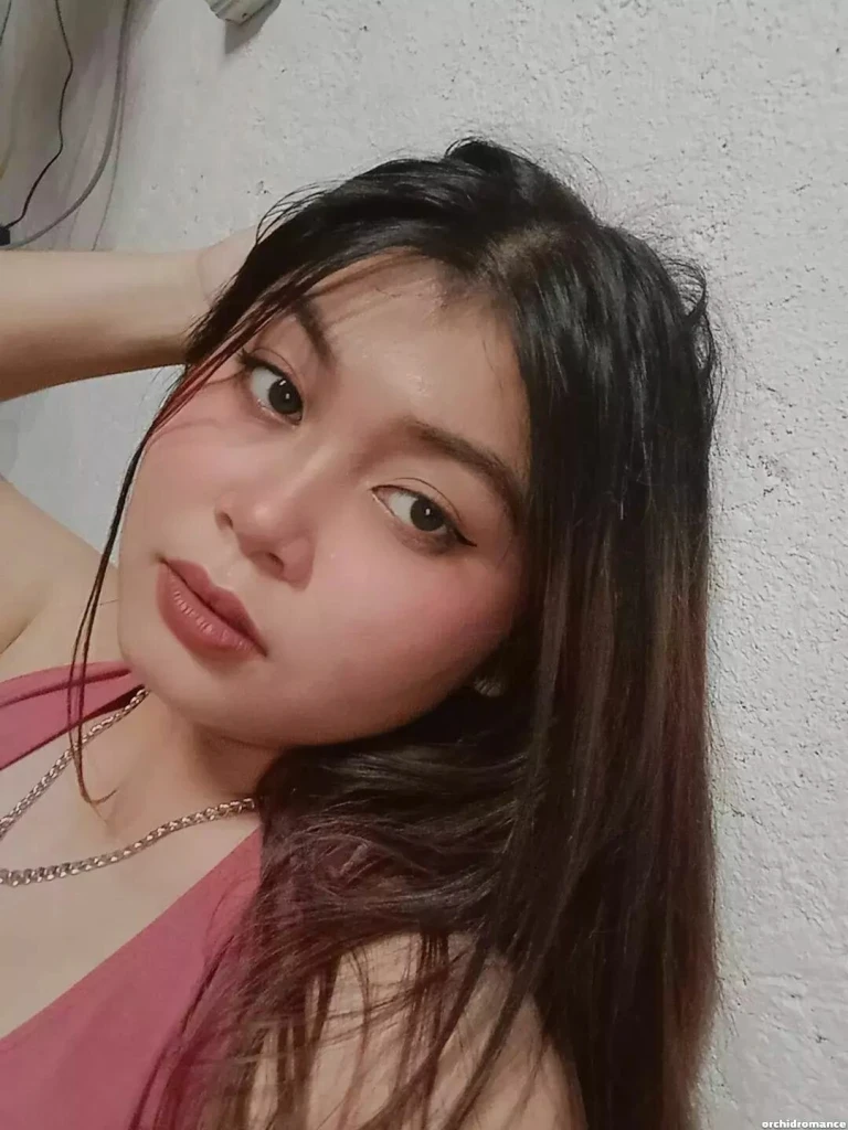 Dionybeth Profile image 5