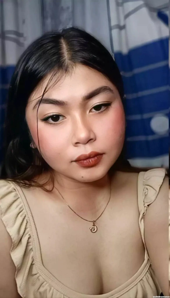 Dionybeth Profile image 2