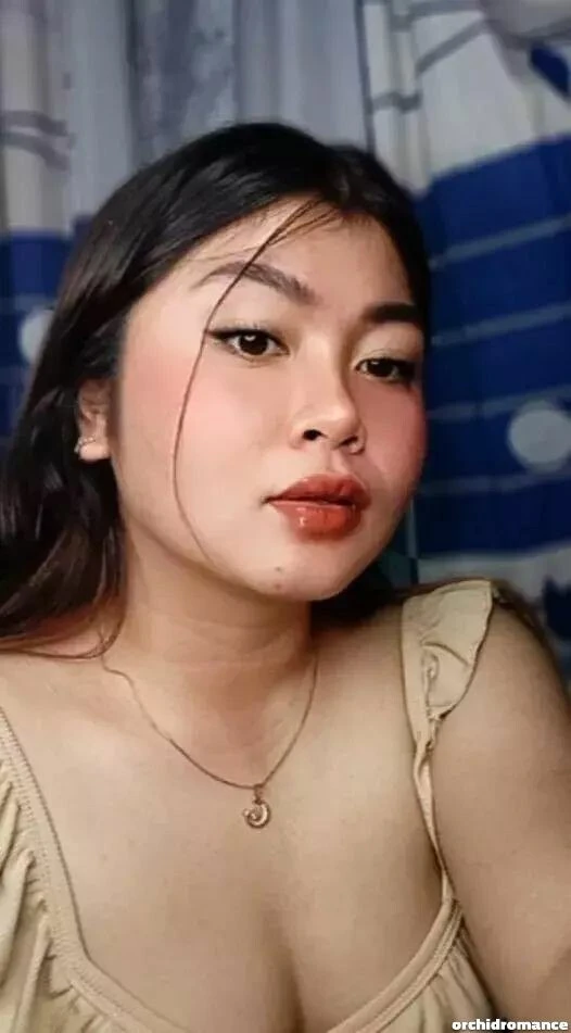 Dionybeth Profile image 6