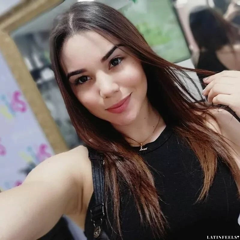 Julieth Profile image 2