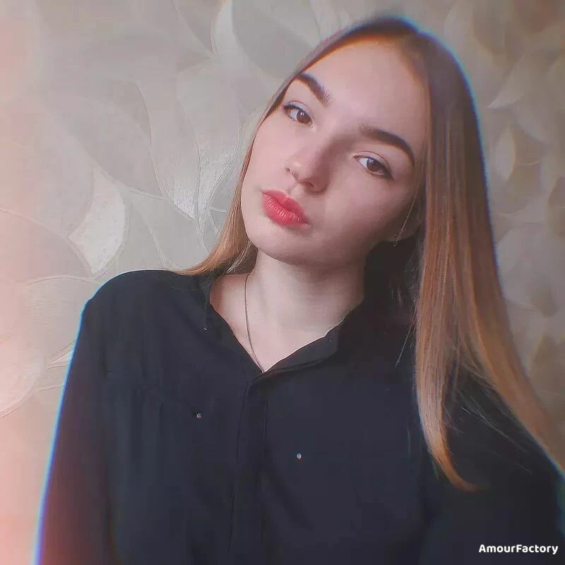 Anna Profile image 2