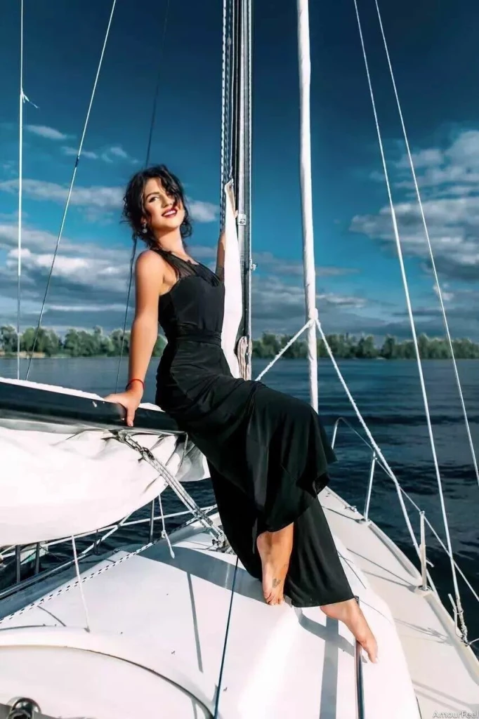 Maria Profile image 6