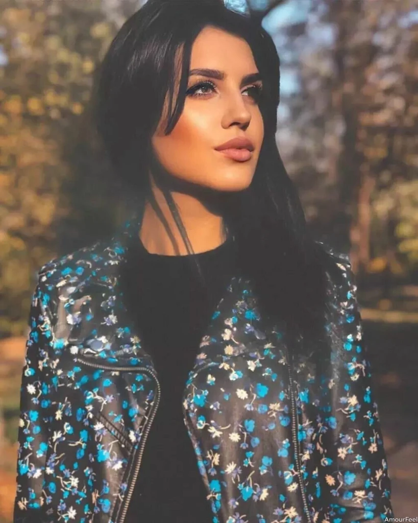 Maria Profile image 3