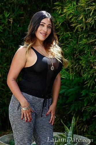 Yeimy Profile image 2