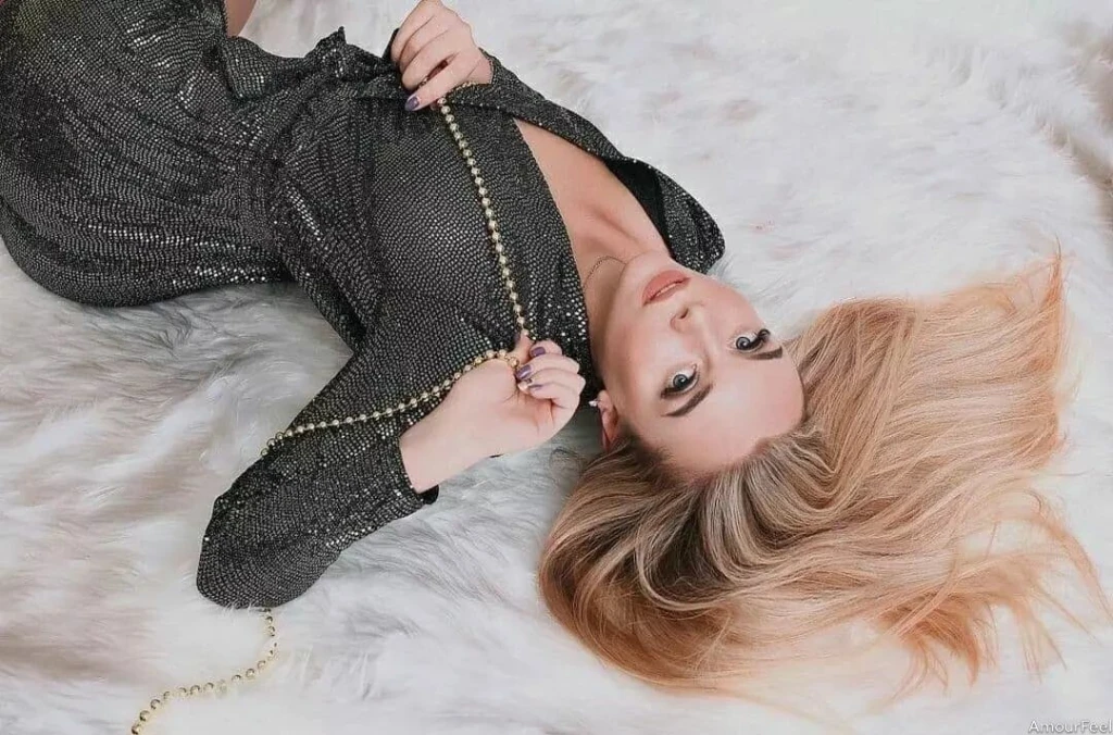 Christina Profile image 2