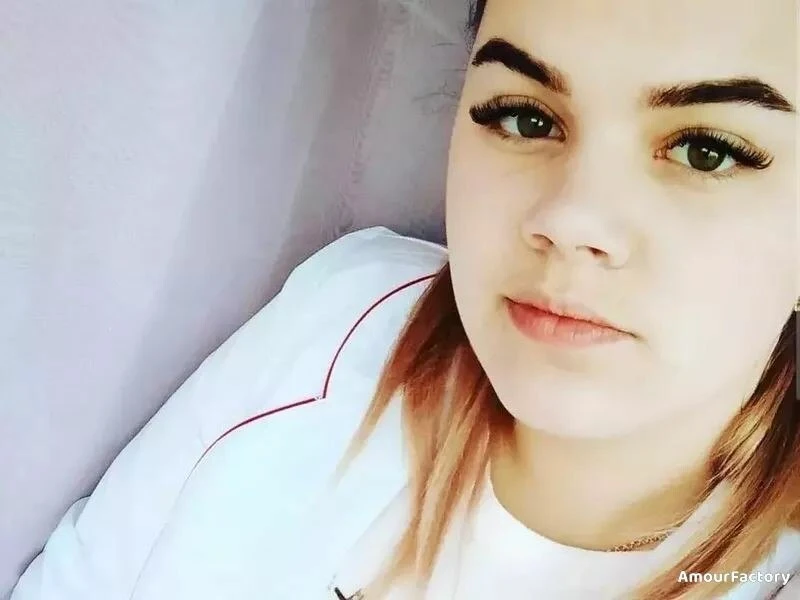 Darina Profile image 4