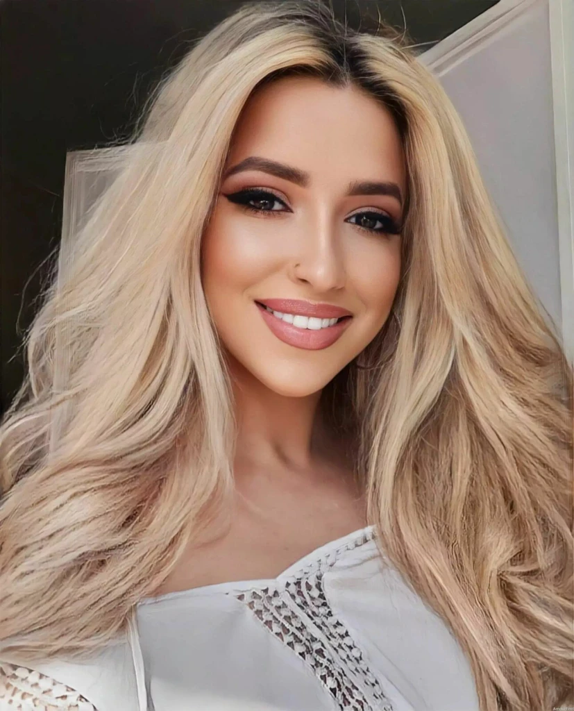 Violetta Profile image 5