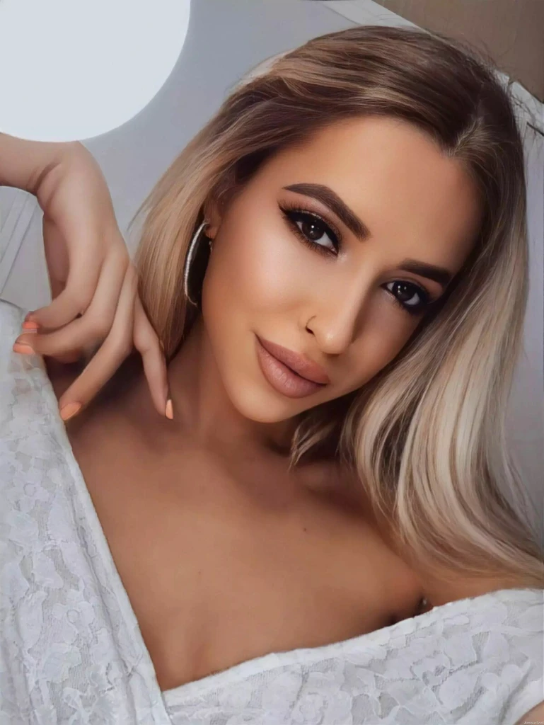 Violetta Profile image 1