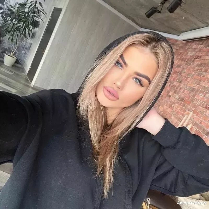 Anna Profile image 2