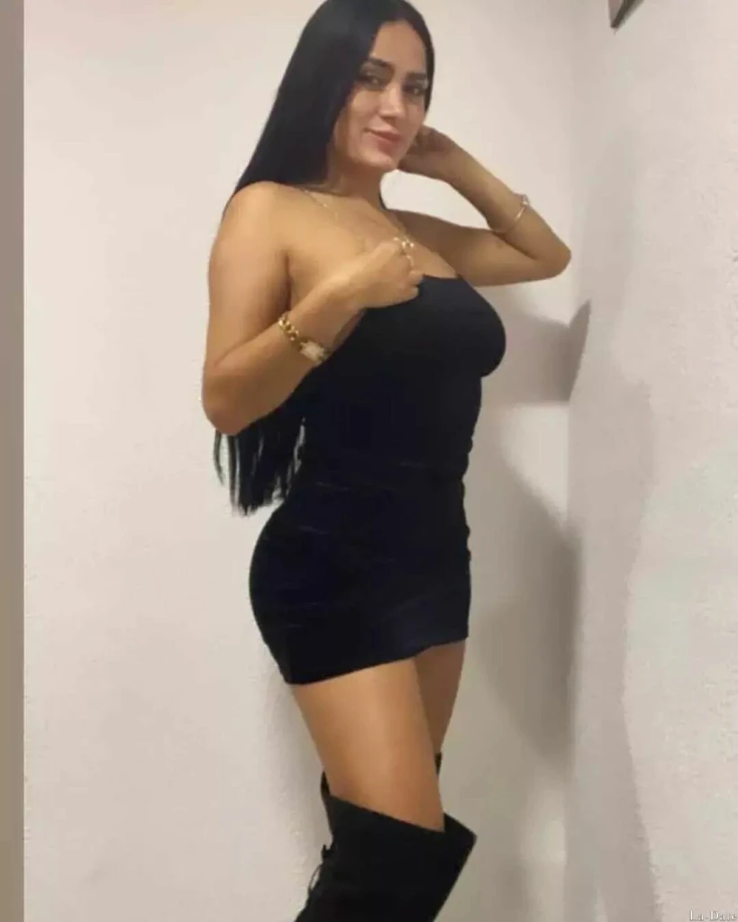 Kelly Profile image 5