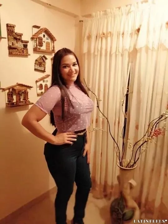 Karina Profile image 2