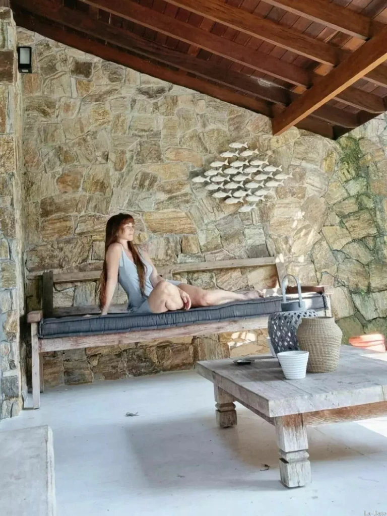 Erika Profile image 6