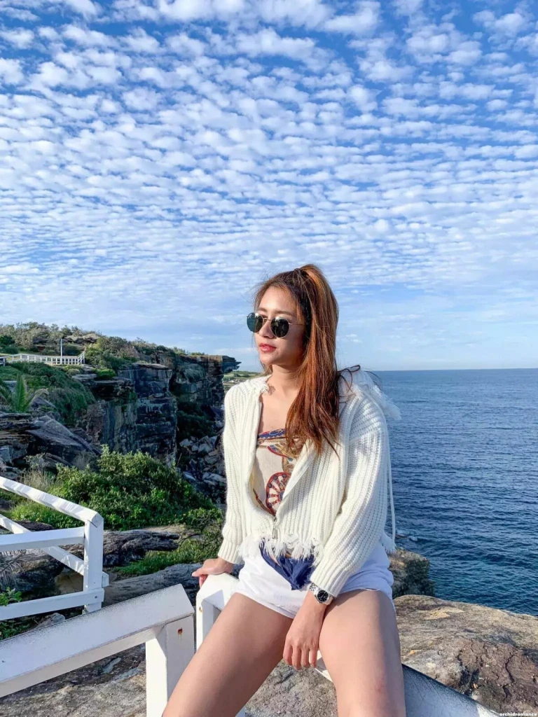 Lily Profile image 1