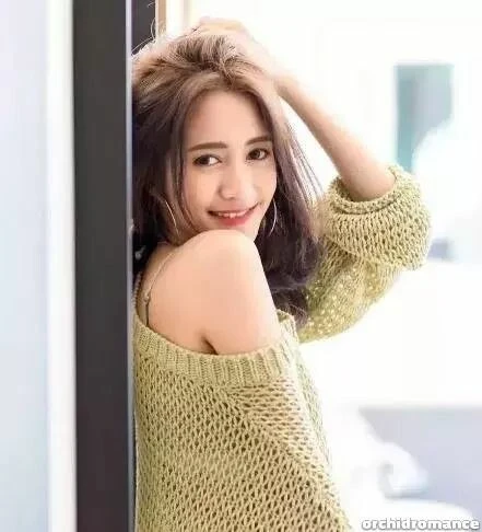 Lily Profile image 4