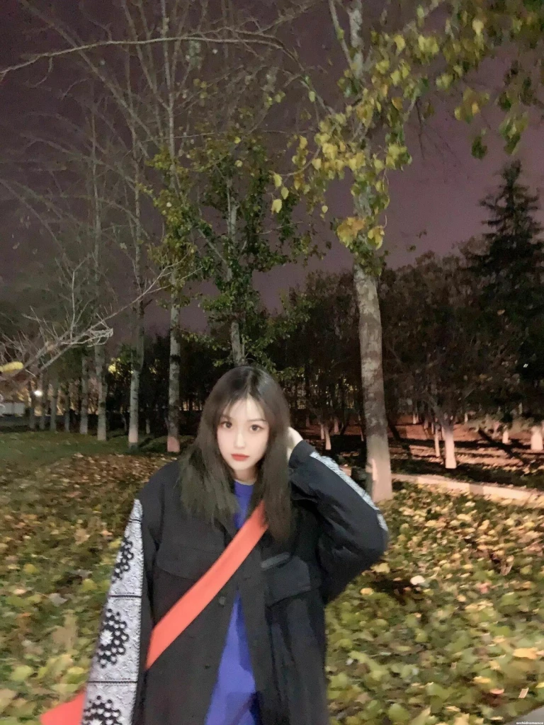 Huiling Profile image 6